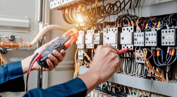 Best Electrical Outlet Repair  in Lakeview, OR